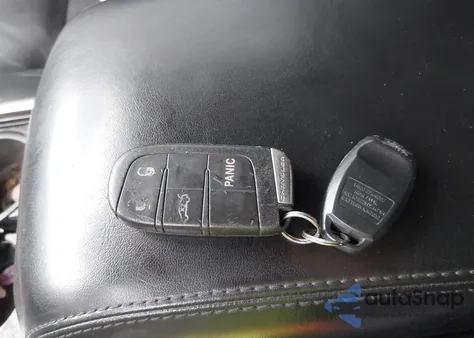 2013 Chrysler 300 from USA, damaged, VIN 2C3CCAAG9DH735717